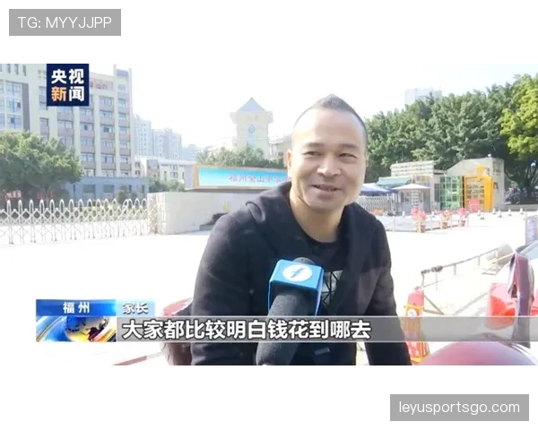卢玉菲训练完直接去奢侈品店扫货，这消费节奏谁跟得上
