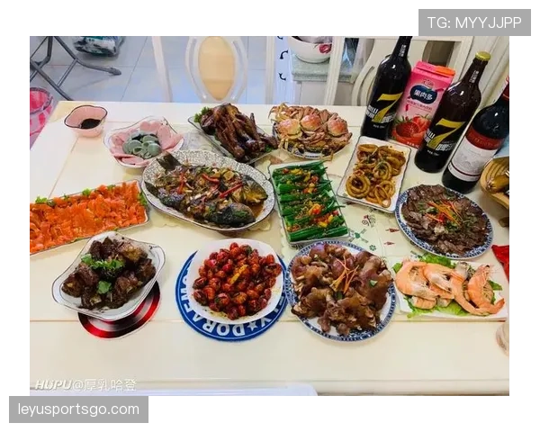 哈登这训练餐吃得比我家年夜饭还讲究，自律到让人怀疑他是不是偷偷开了个营养实验室